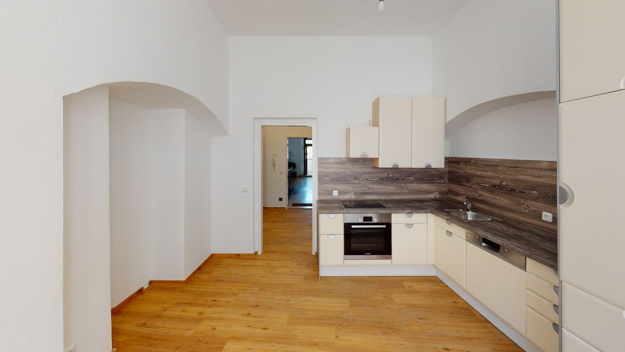 Haratzmullerstrae-11-Top-9-Kitchen 1