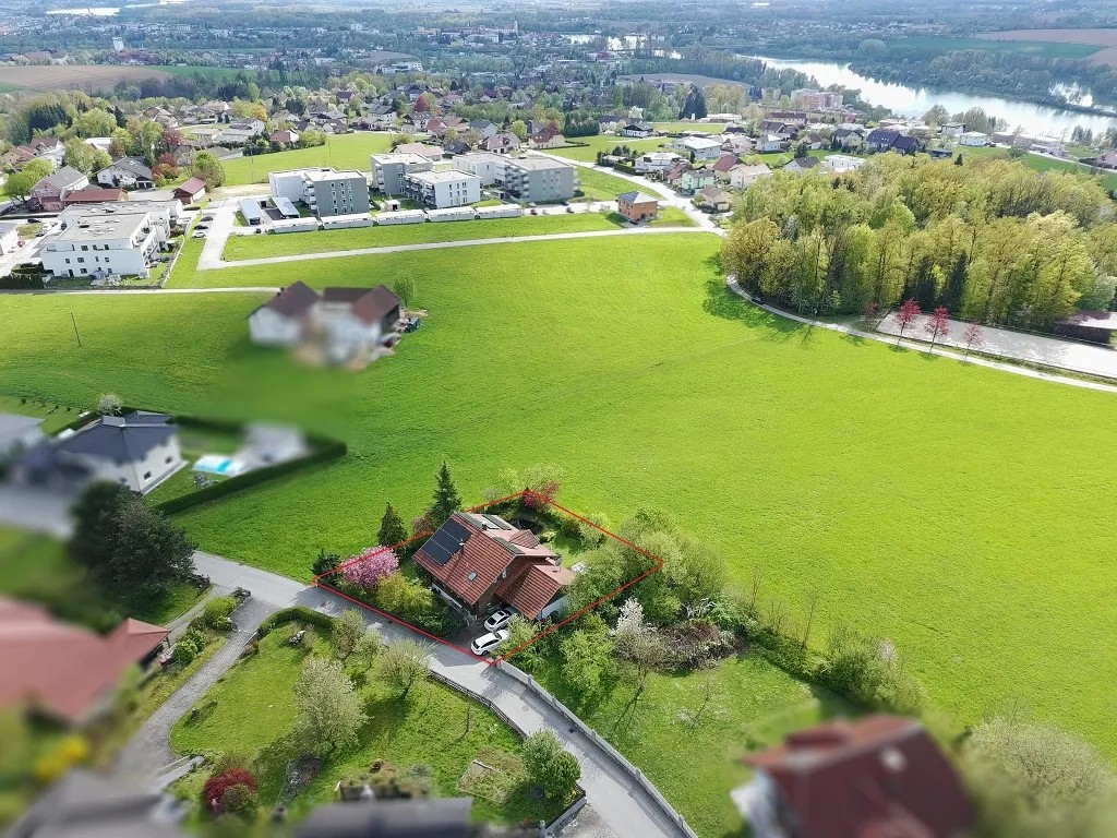 Luftaufnahme: ruhige Lage in Brunnenthal